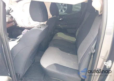 2020 Toyota Tacoma Trd Off-Road z USA, uszkodzony, nr VIN 5TFCZ5AN1LX212315